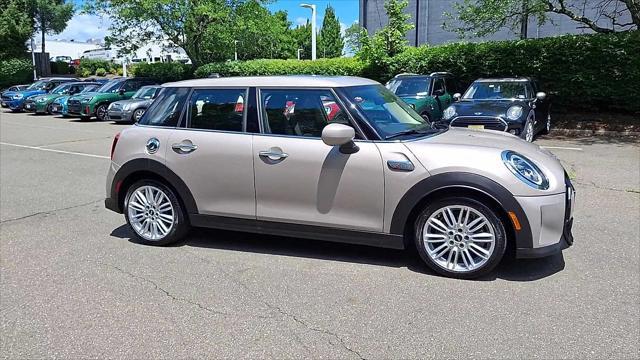 used 2023 MINI Hardtop car, priced at $25,799