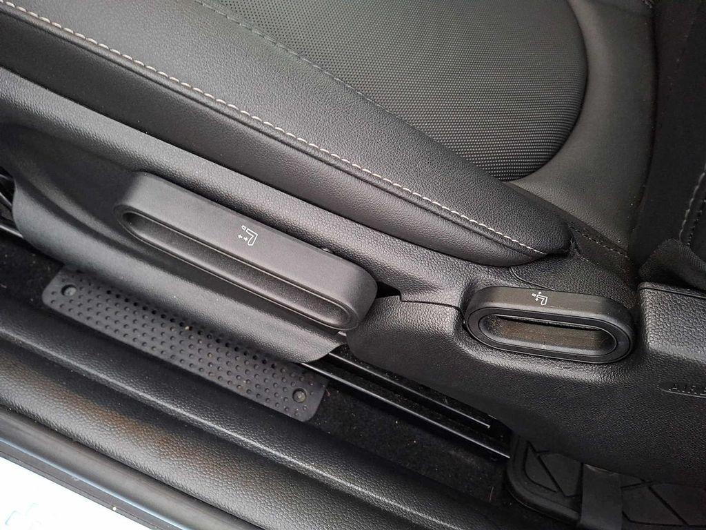 used 2023 MINI Hardtop car, priced at $24,999