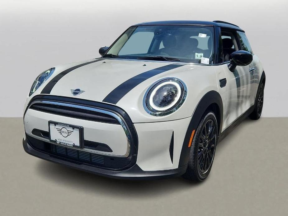 used 2023 MINI Hardtop car, priced at $24,999