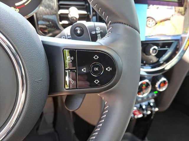 used 2023 MINI Hardtop car, priced at $26,999