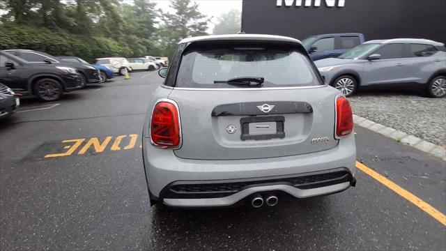 used 2023 MINI Hardtop car, priced at $25,499