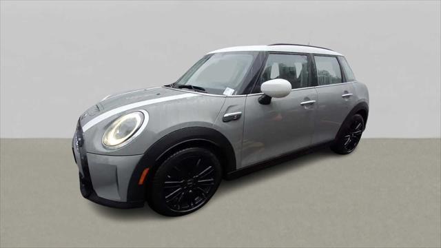 used 2023 MINI Hardtop car, priced at $25,499