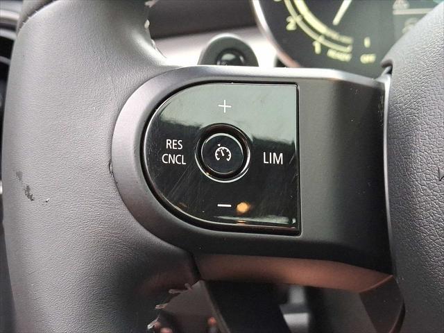 used 2023 MINI Hardtop car, priced at $25,499