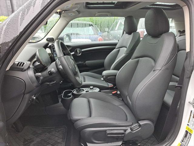 used 2024 MINI Hardtop car, priced at $23,999