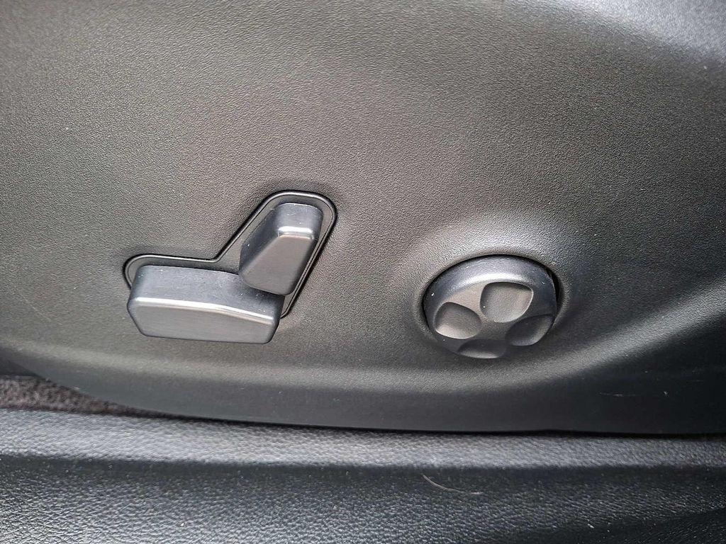 used 2019 Jeep Cherokee car, priced at $14,699