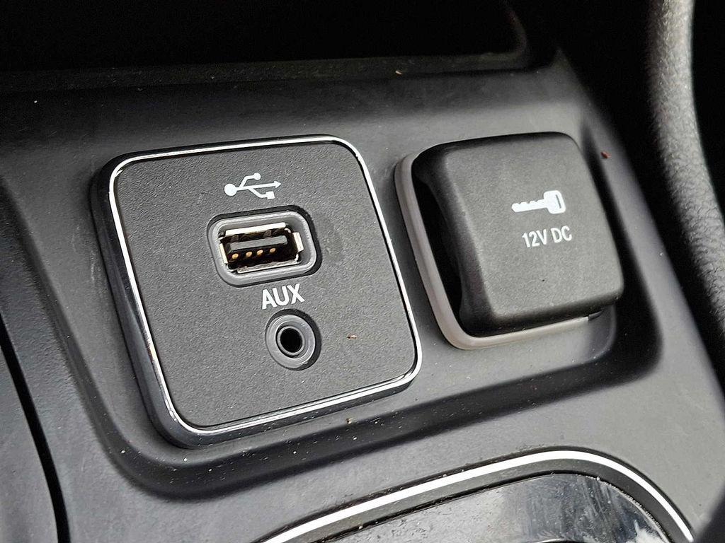 used 2019 Jeep Cherokee car, priced at $14,699