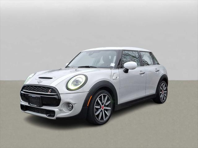 used 2020 MINI Hardtop car, priced at $16,498