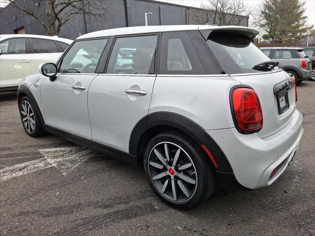 used 2020 MINI Hardtop car, priced at $16,498