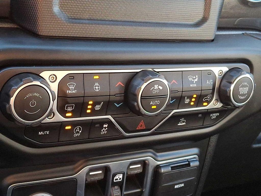 used 2021 Jeep Wrangler Unlimited car, priced at $26,999