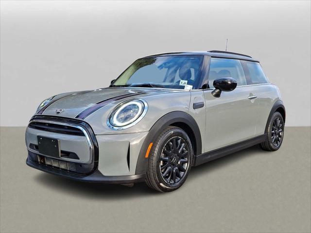 used 2022 MINI Hardtop car, priced at $22,999