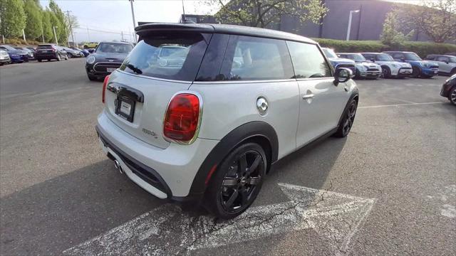 used 2023 MINI Hardtop car, priced at $27,399
