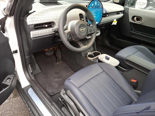 used 2025 MINI Hardtop car, priced at $32,799