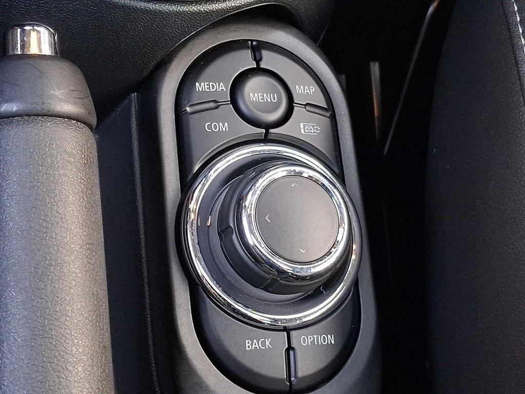 used 2023 MINI Hardtop car, priced at $24,498