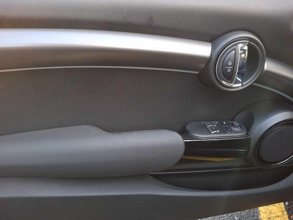 used 2023 MINI Hardtop car, priced at $24,498