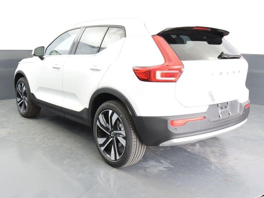 new 2024 Volvo XC40 car, priced at $52,410