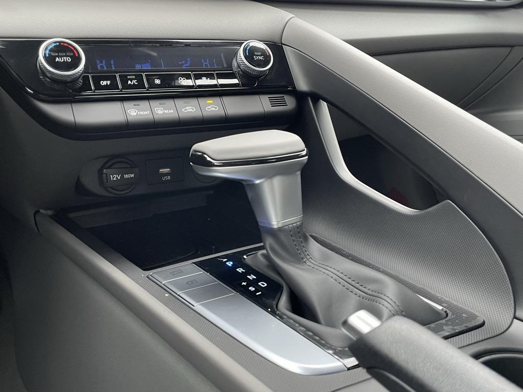 new 2026 Hyundai Elantra car, priced at $25,105