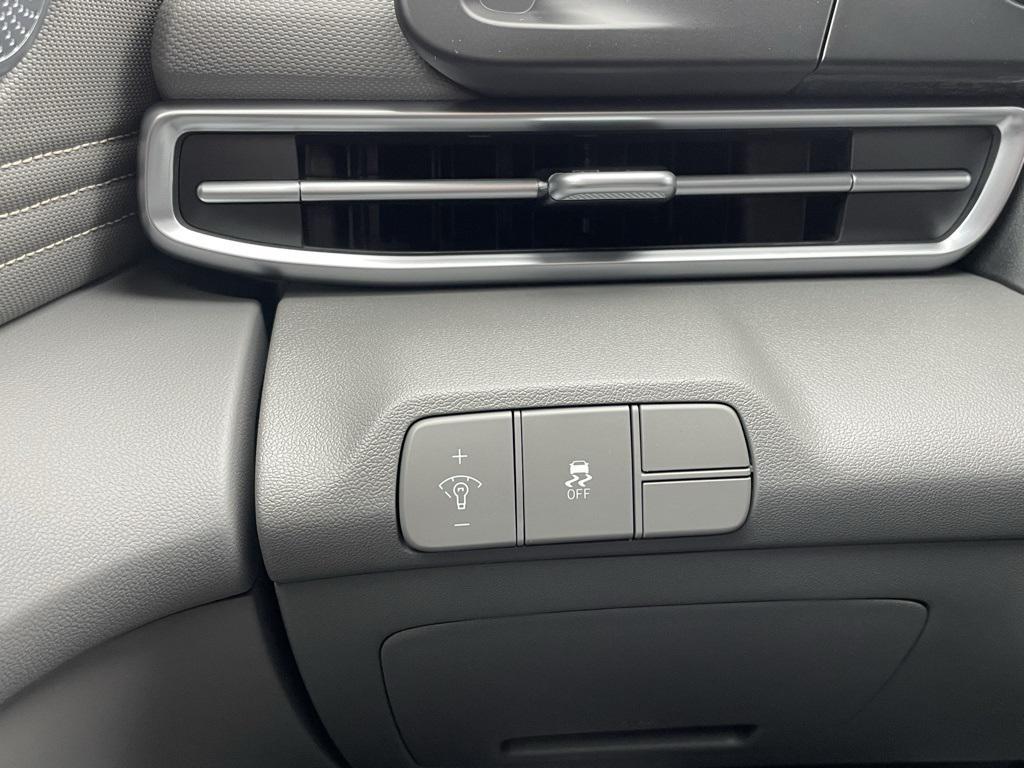 new 2026 Hyundai Elantra car, priced at $25,105