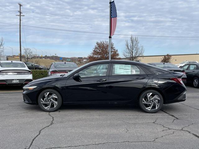 new 2025 Hyundai Elantra car, priced at $24,685