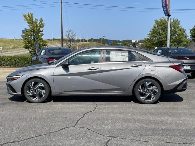 new 2024 Hyundai Elantra car, priced at $27,479