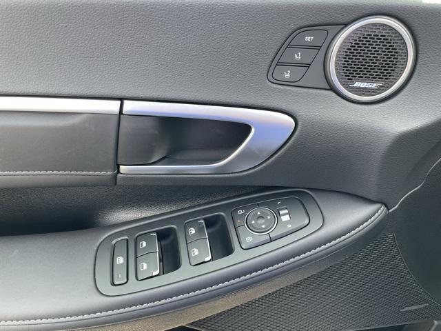 new 2025 Hyundai Sonata Hybrid car, priced at $37,743