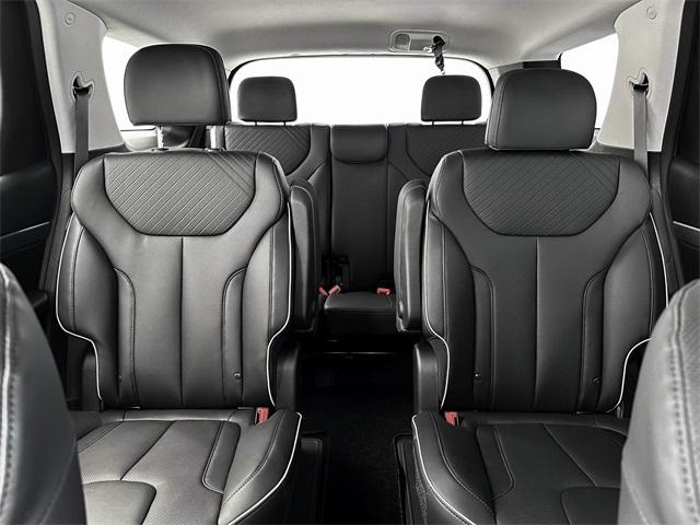 new 2025 Hyundai Palisade car, priced at $42,675