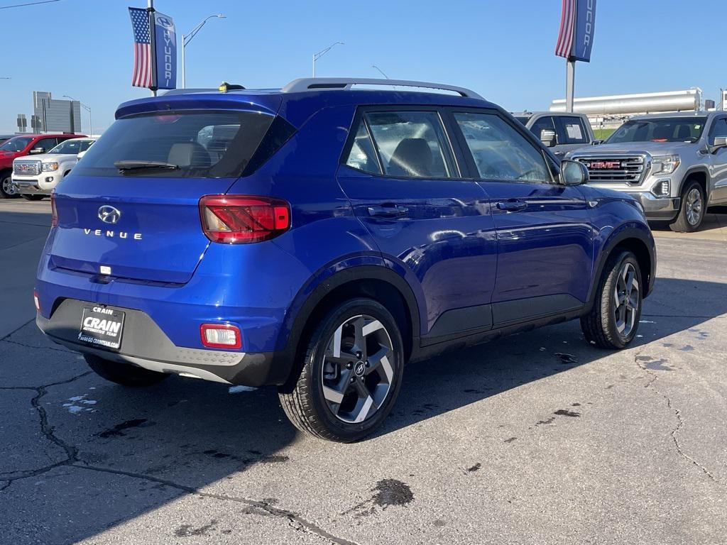 new 2025 Hyundai Venue car, priced at $24,118