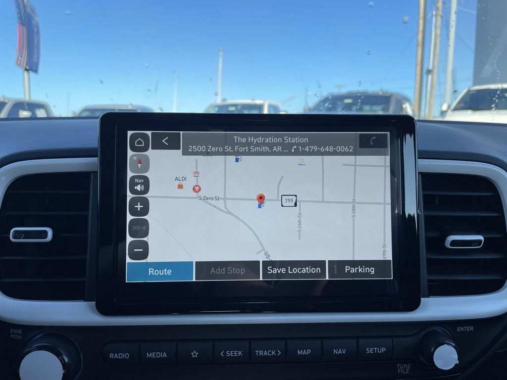 new 2025 Hyundai Venue car, priced at $24,118