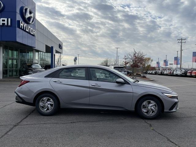 new 2025 Hyundai Elantra car, priced at $23,560