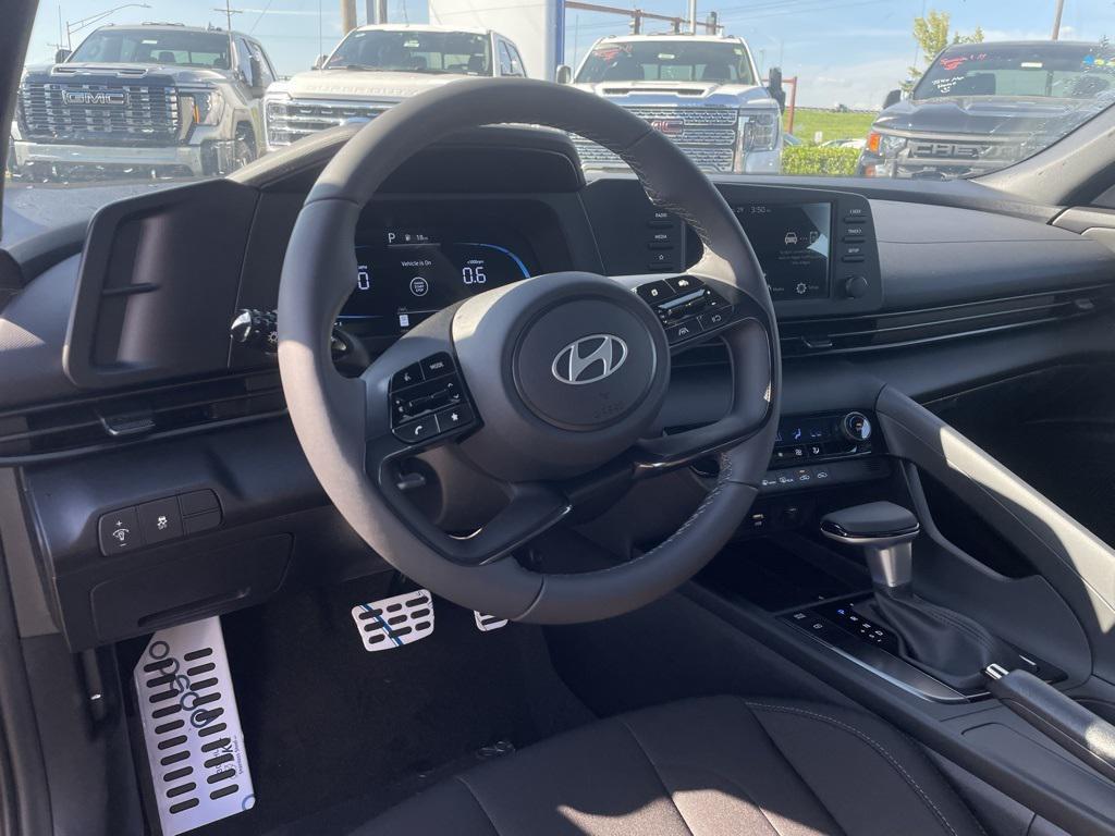 new 2025 Hyundai Elantra car, priced at $23,696