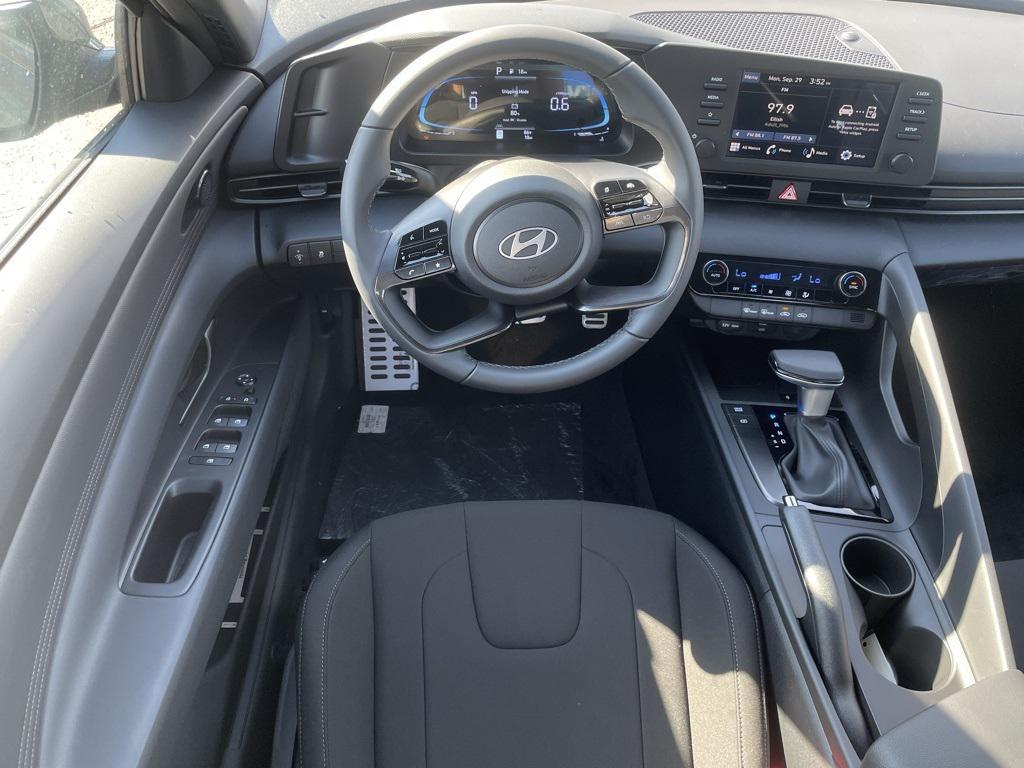new 2025 Hyundai Elantra car, priced at $23,696