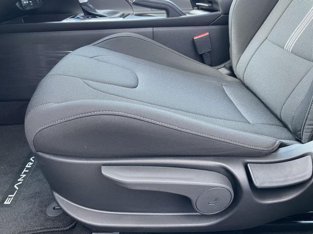 new 2025 Hyundai Elantra car, priced at $22,218