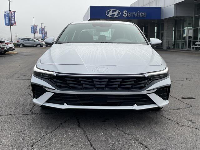 new 2025 Hyundai Elantra car, priced at $27,710