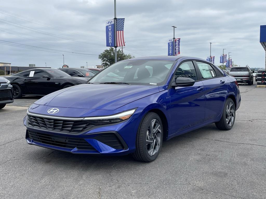 new 2025 Hyundai Elantra car, priced at $23,735