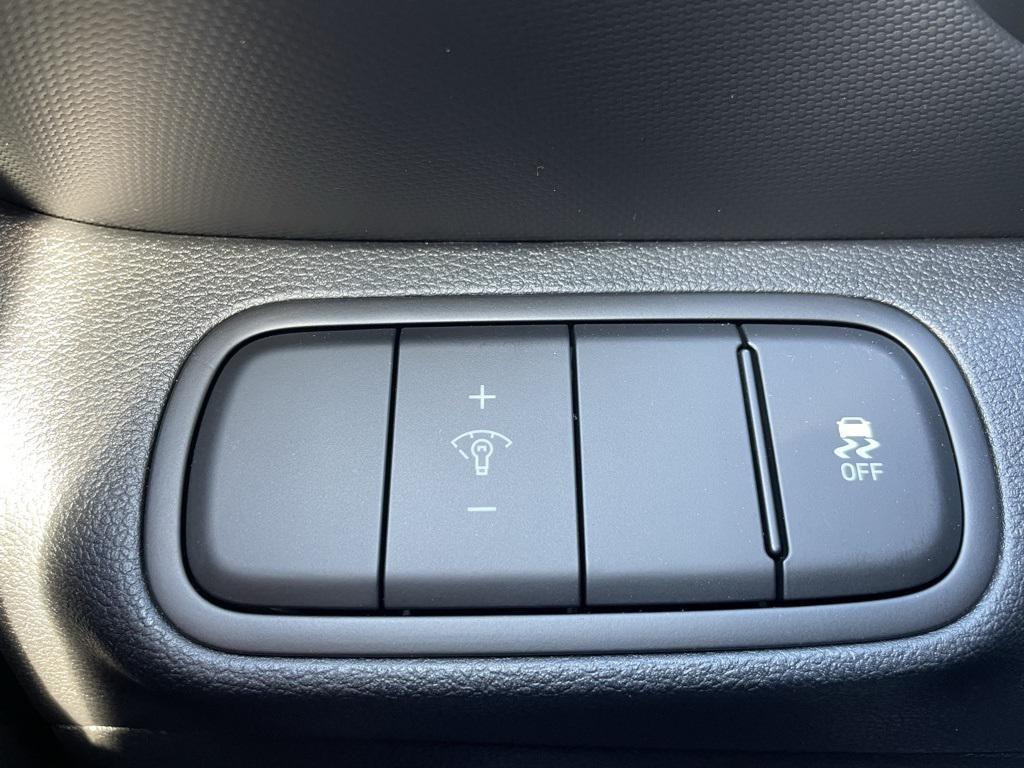 new 2025 Hyundai Venue car, priced at $22,056