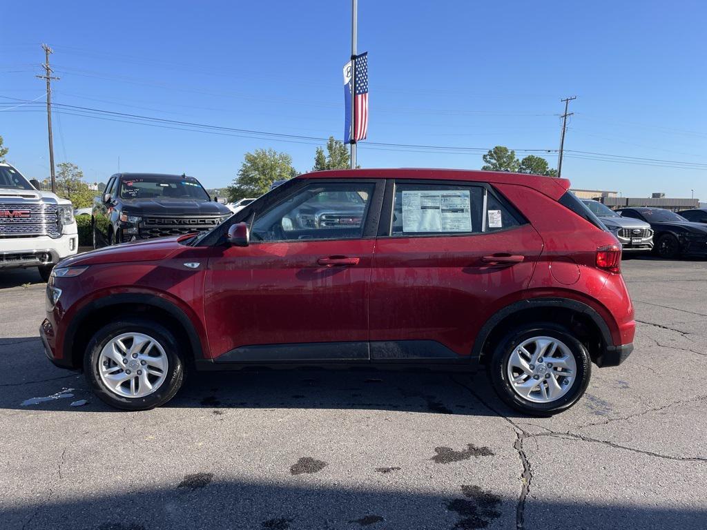 new 2025 Hyundai Venue car, priced at $22,056