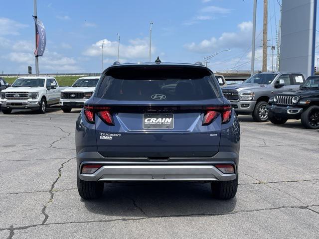 new 2025 Hyundai Tucson car, priced at $31,604