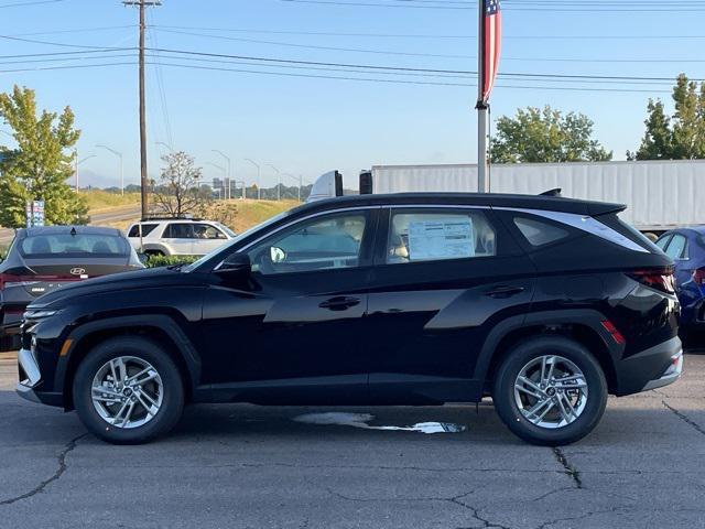 new 2025 Hyundai Tucson car, priced at $30,275