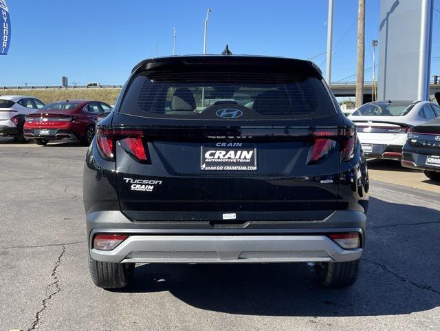 new 2025 Hyundai Tucson car, priced at $32,000