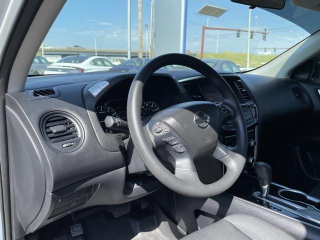 used 2018 Nissan Pathfinder car, priced at $15,000