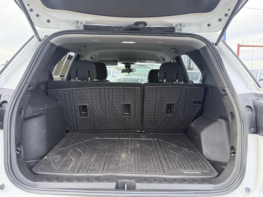 used 2020 Chevrolet Equinox car, priced at $16,716