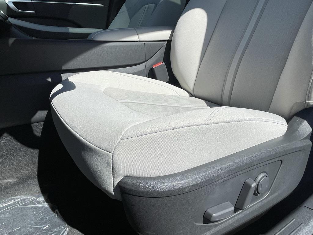 new 2025 Hyundai Sonata car, priced at $30,212