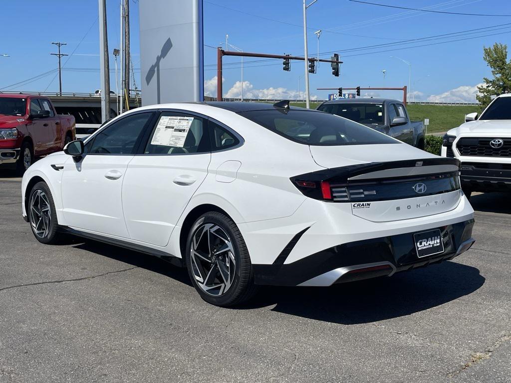 new 2025 Hyundai Sonata car, priced at $30,212