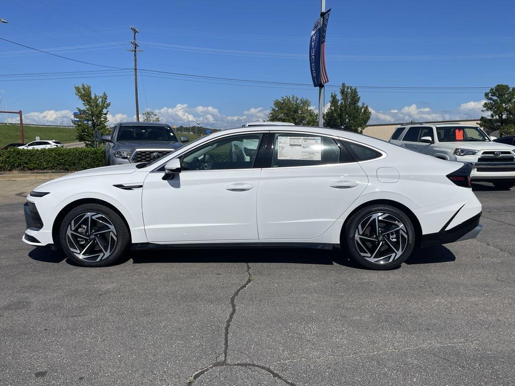 new 2025 Hyundai Sonata car, priced at $30,212