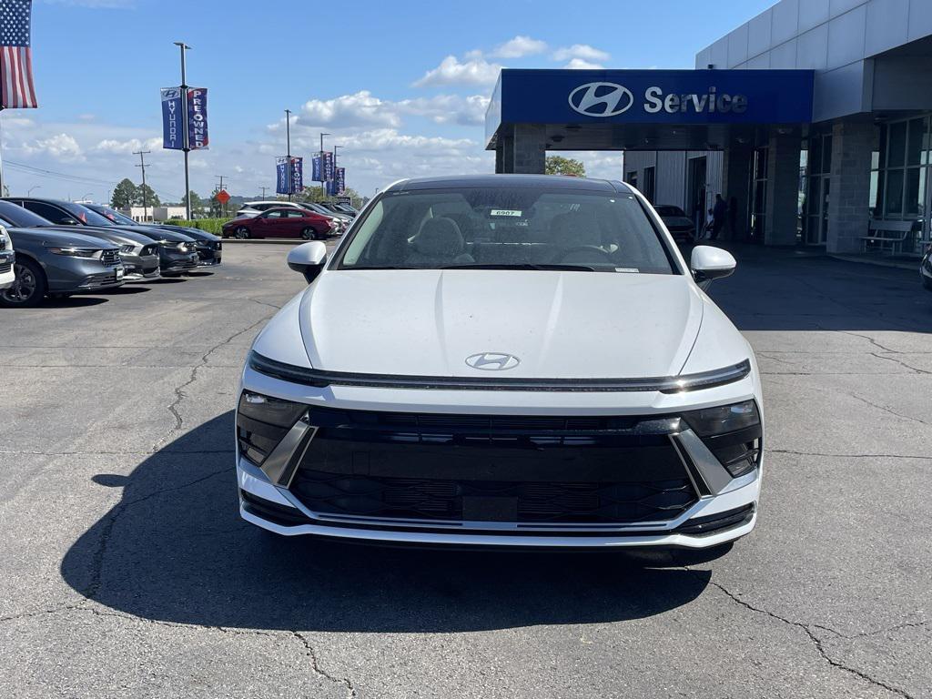 new 2025 Hyundai Sonata car, priced at $30,212