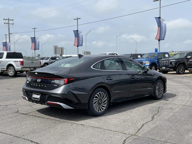 new 2025 Hyundai Sonata Hybrid car, priced at $32,080