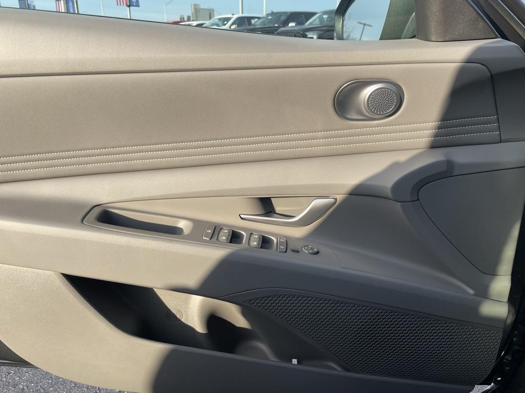 new 2025 Hyundai Elantra car, priced at $23,735