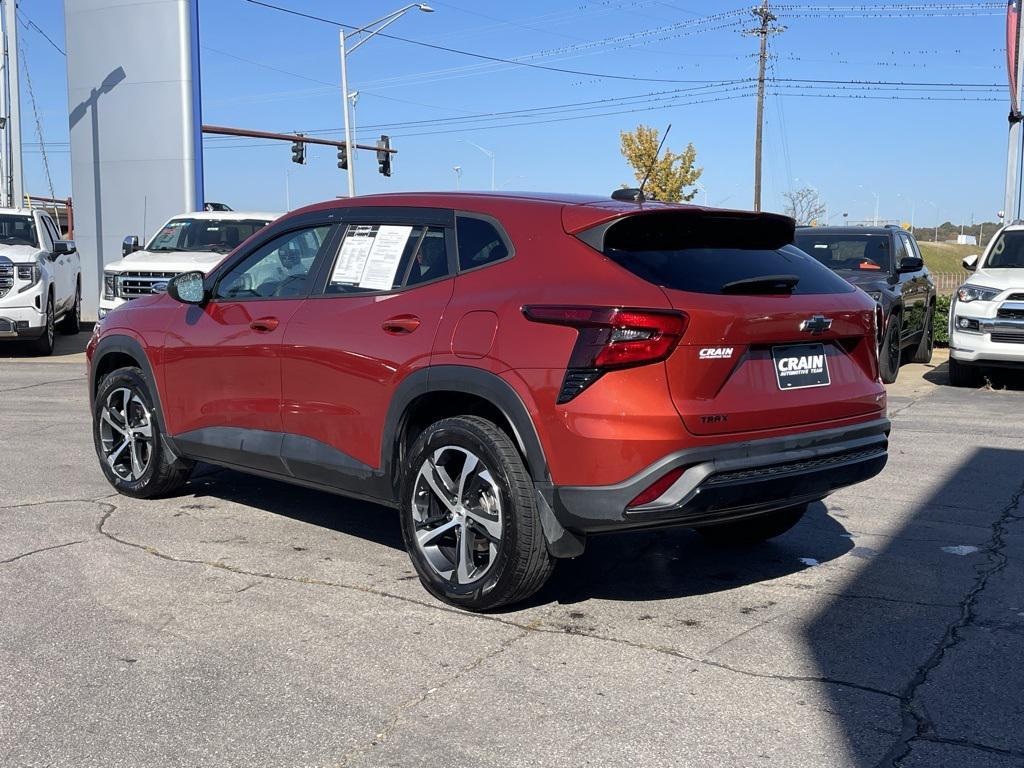 used 2024 Chevrolet Trax car, priced at $22,130