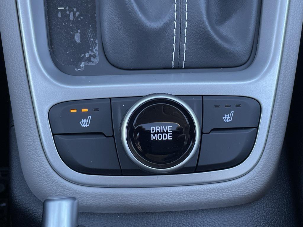 new 2026 Hyundai Venue car, priced at $24,910