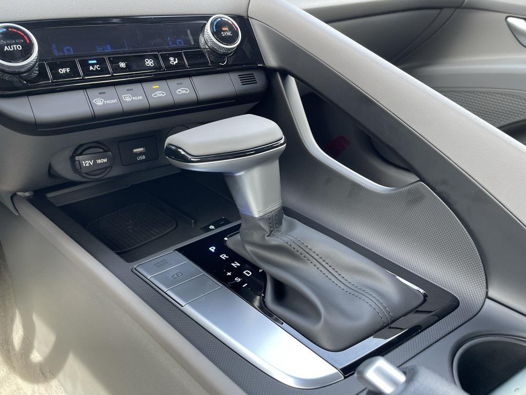 new 2025 Hyundai Elantra car, priced at $23,739