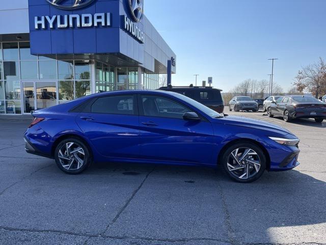 new 2025 Hyundai Elantra car, priced at $24,685